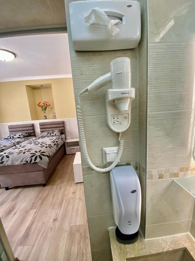 Къща За Гости Кребс Guesthousekrebs 슈멘 외부 사진