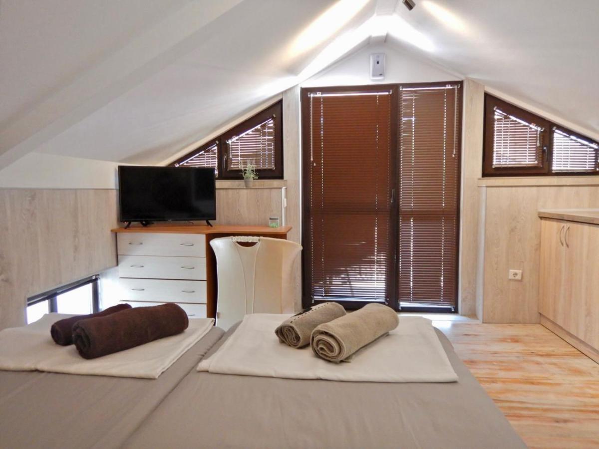Къща За Гости Кребс Guesthousekrebs 슈멘 외부 사진